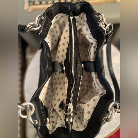 Coach Black Leather Vintage Shoulder Bag with Silver Accents . - Picture 11 of 16